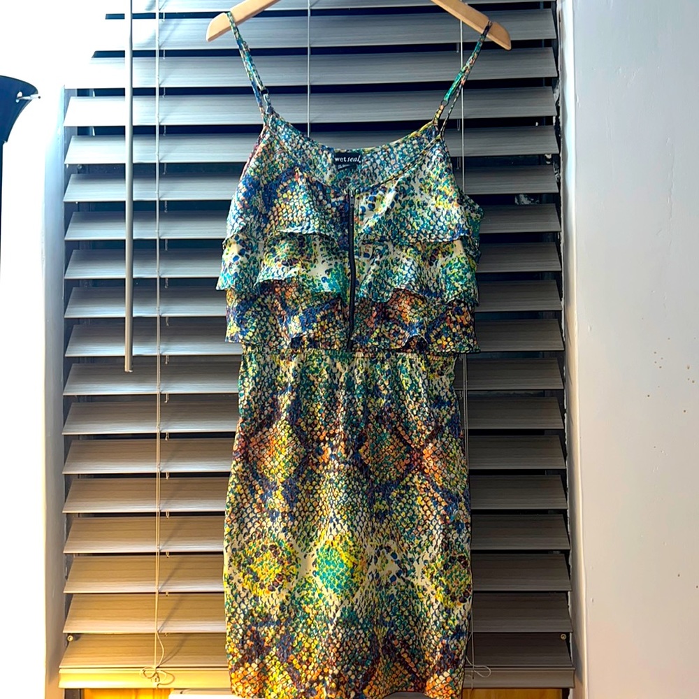 Colorful snakeskin vintage flowy dress 🥹😍💚
